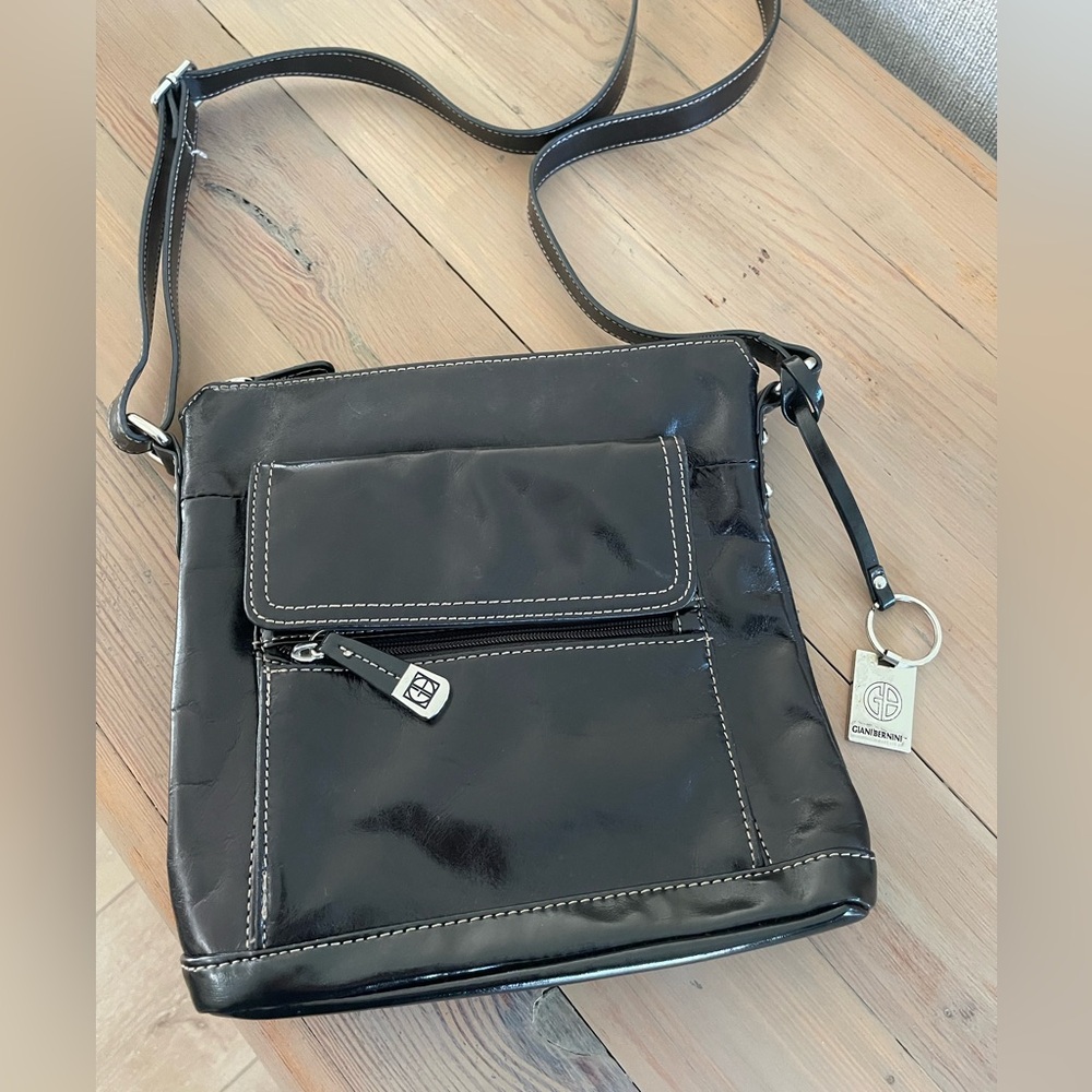 Giani Bernini Black Leather Bag with Silver Keychain